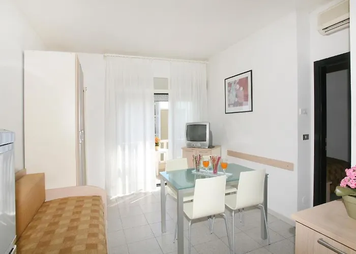 Internazionale Aparthotel